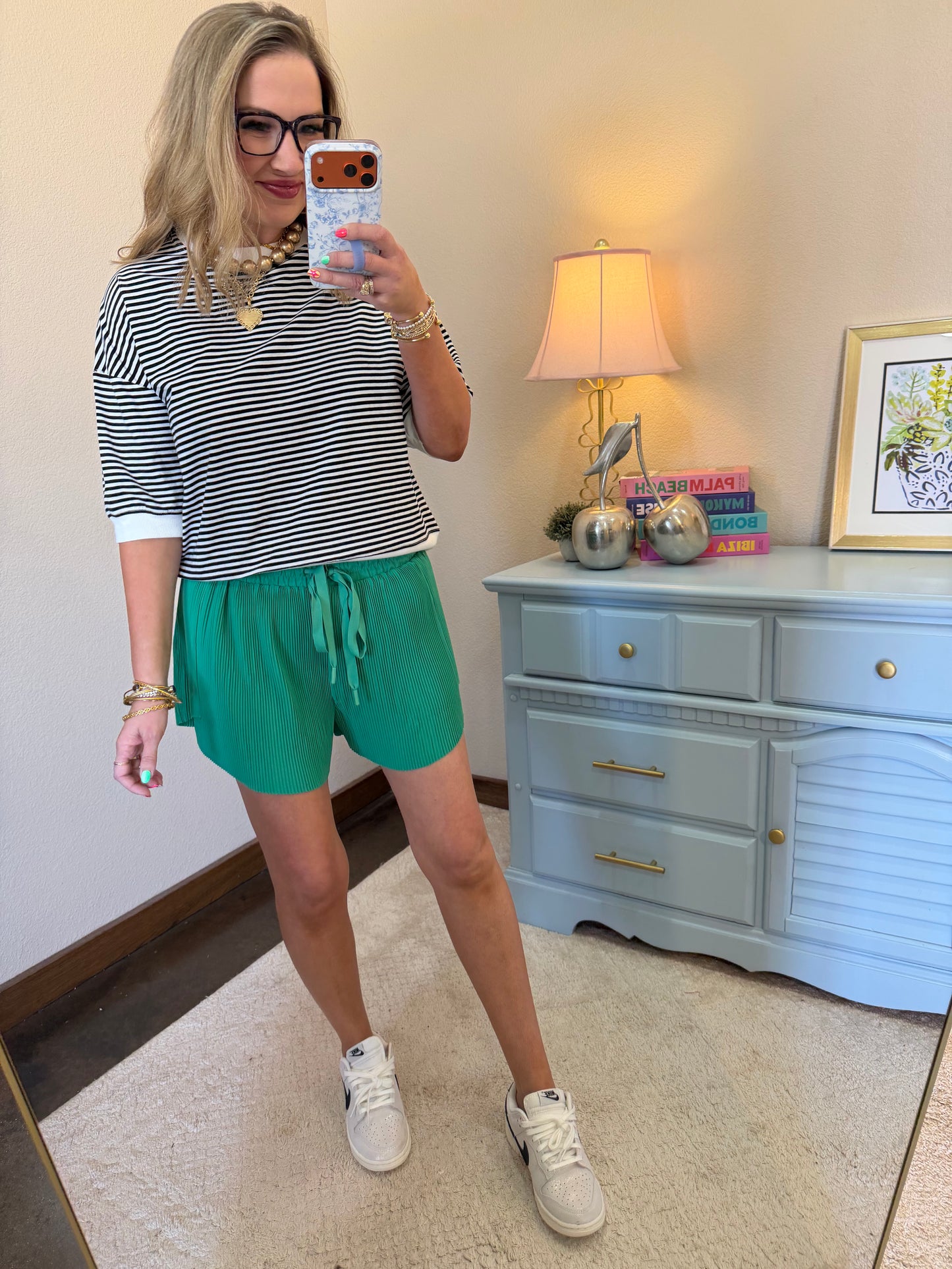 Black Striped Contrast Trim Banded Bottom Top