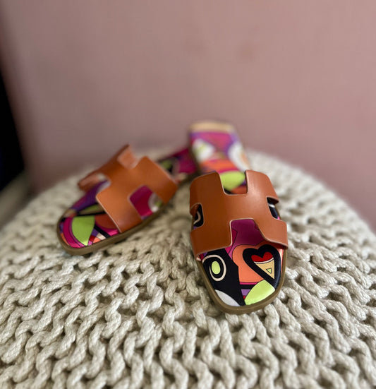 Bestia Sandal- Tan