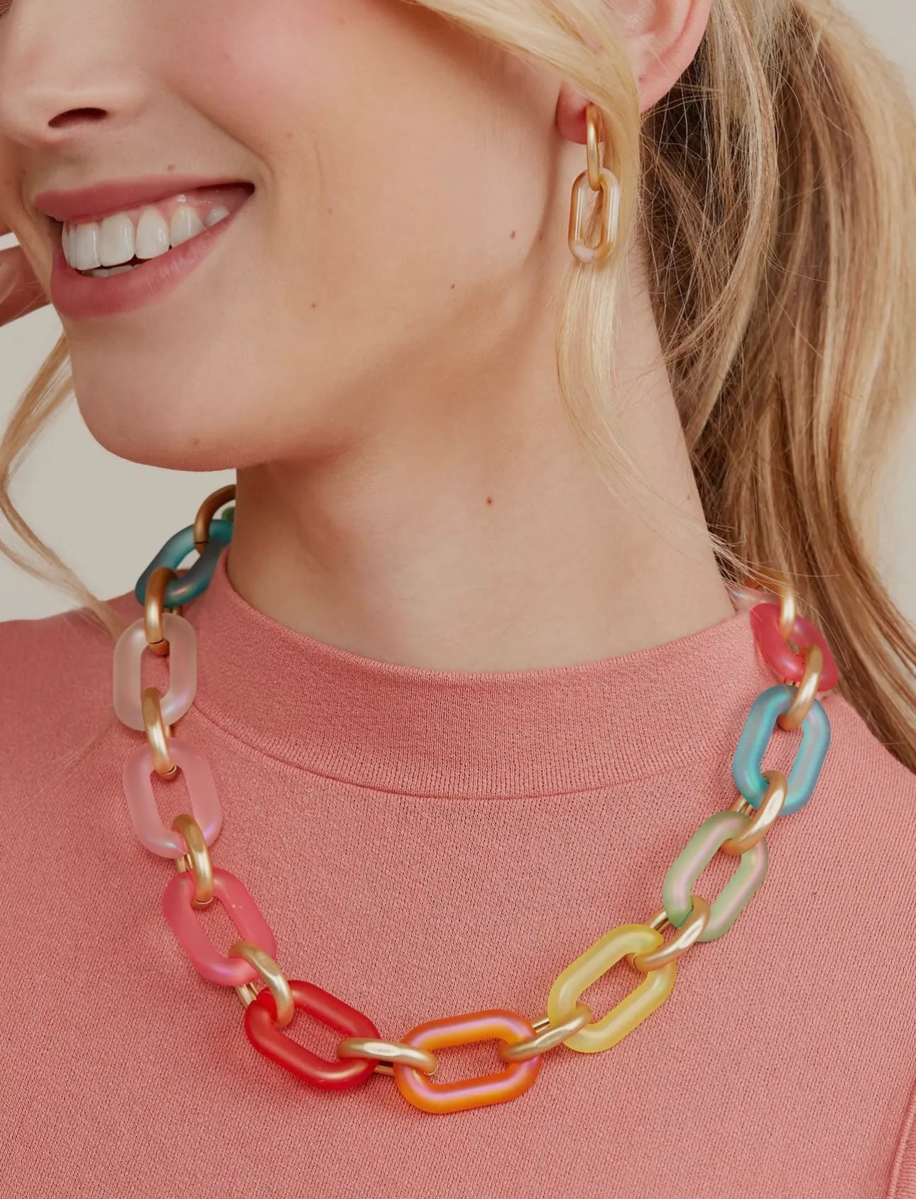 Multi Color Resin Oval Link Necklace