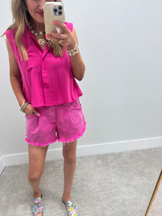 Raspberry Sleeveless Collared Bubble Back Top