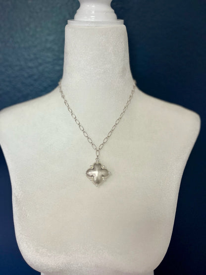 Vintage Puffy Clover Necklace