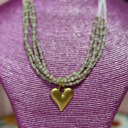 Chunky Heart Color Necklace (White and Pink)