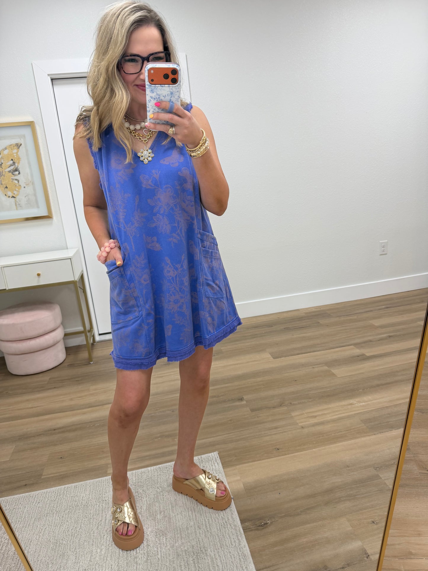 Blue Floral Printed Front Pocket V-Neck Dress