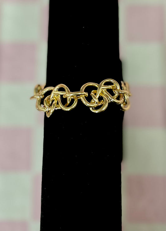 Gold Knot Link Bracelet
