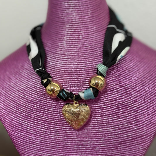 Jewelry Scarfs Black Horse with Gold Heart