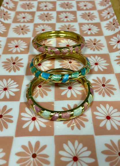 Little Girls Gold Enamel Bangle Bracelet (2in)