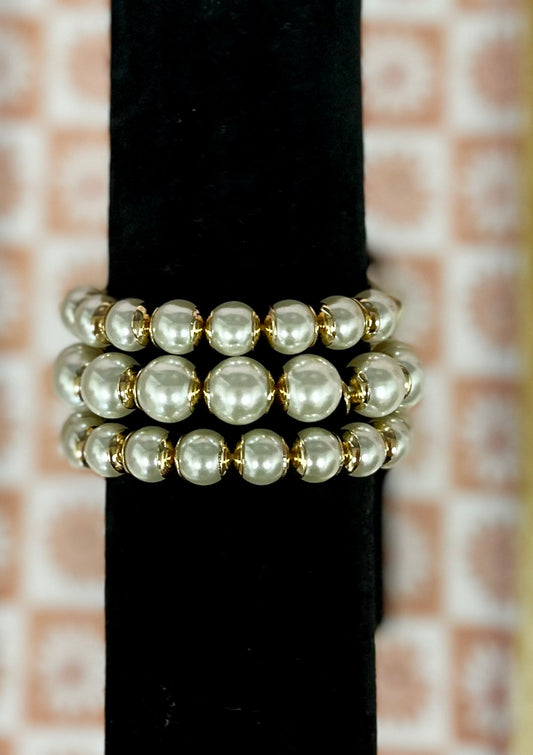 Set of 3 Chunky Pearl Gold Bracelet