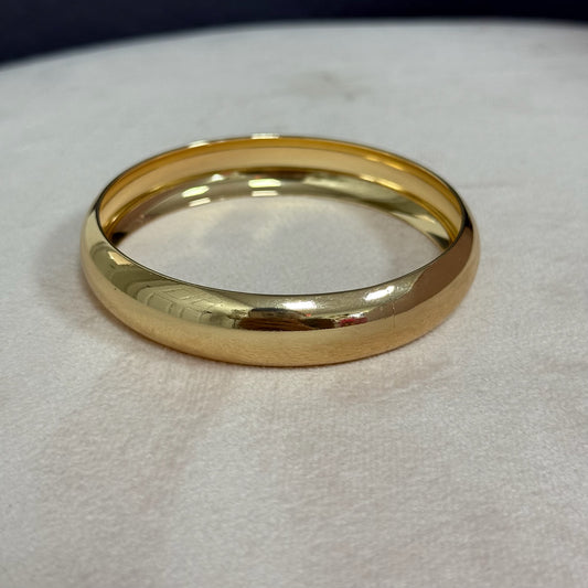 Single Shiny Gold Bracelet