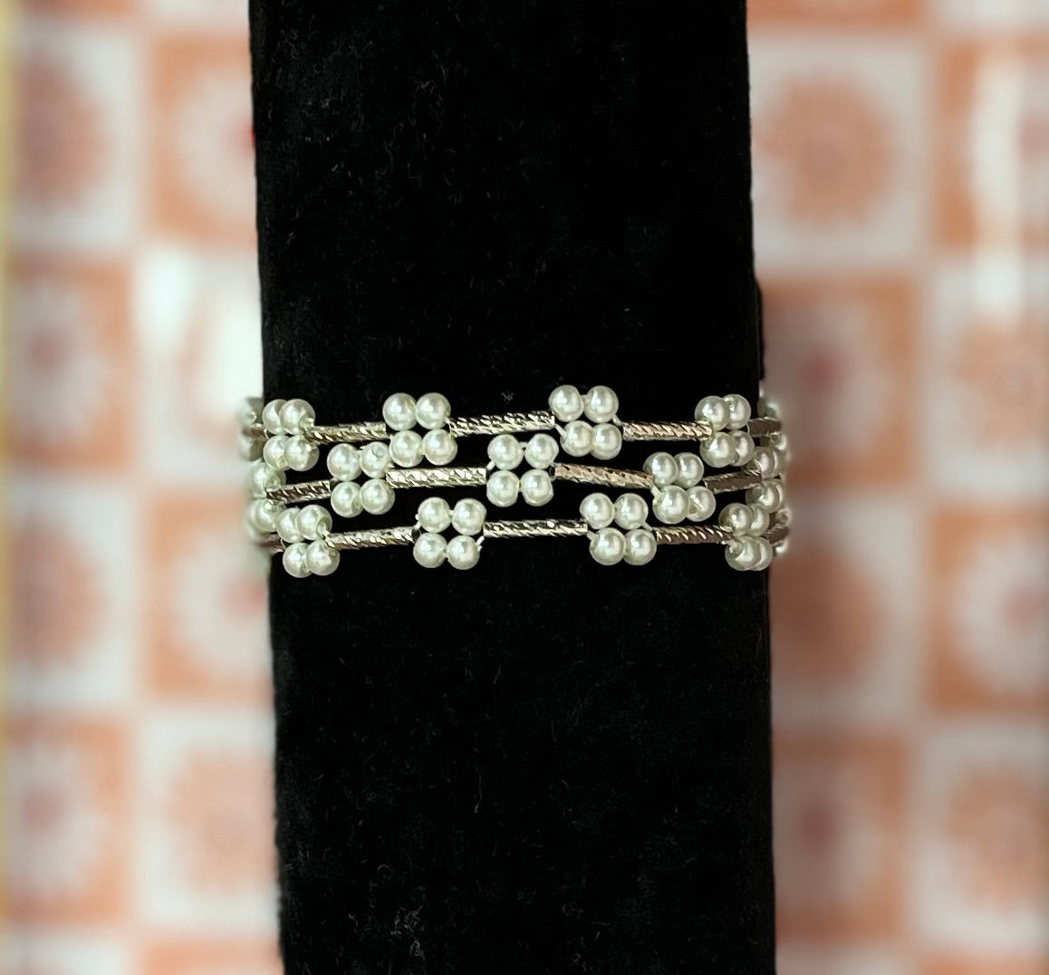 Set of 3 pearl cluster bracelet (gold and silver)