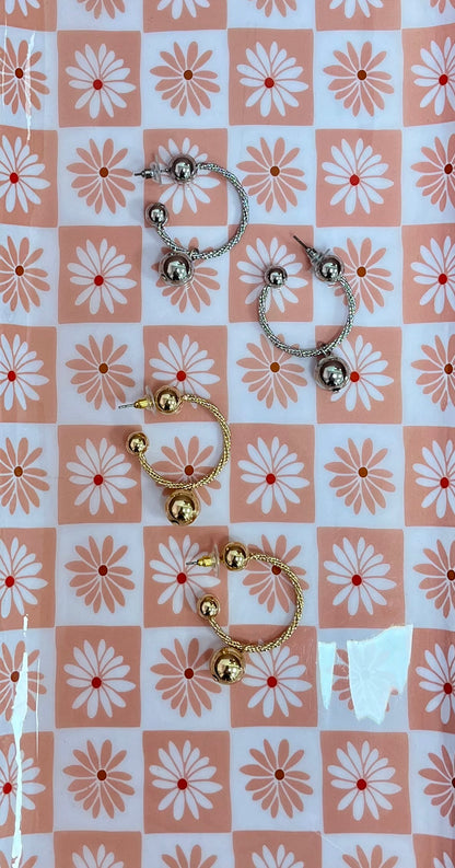 Twisted Thick Ball Hoop (silver and gold)