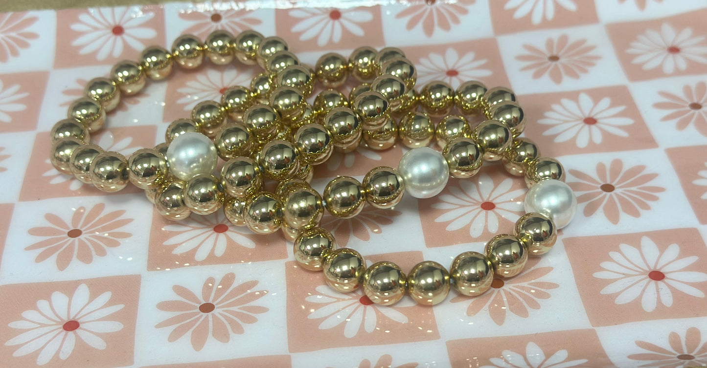 Set of 4 Ball Bracelets with Pearl Ball