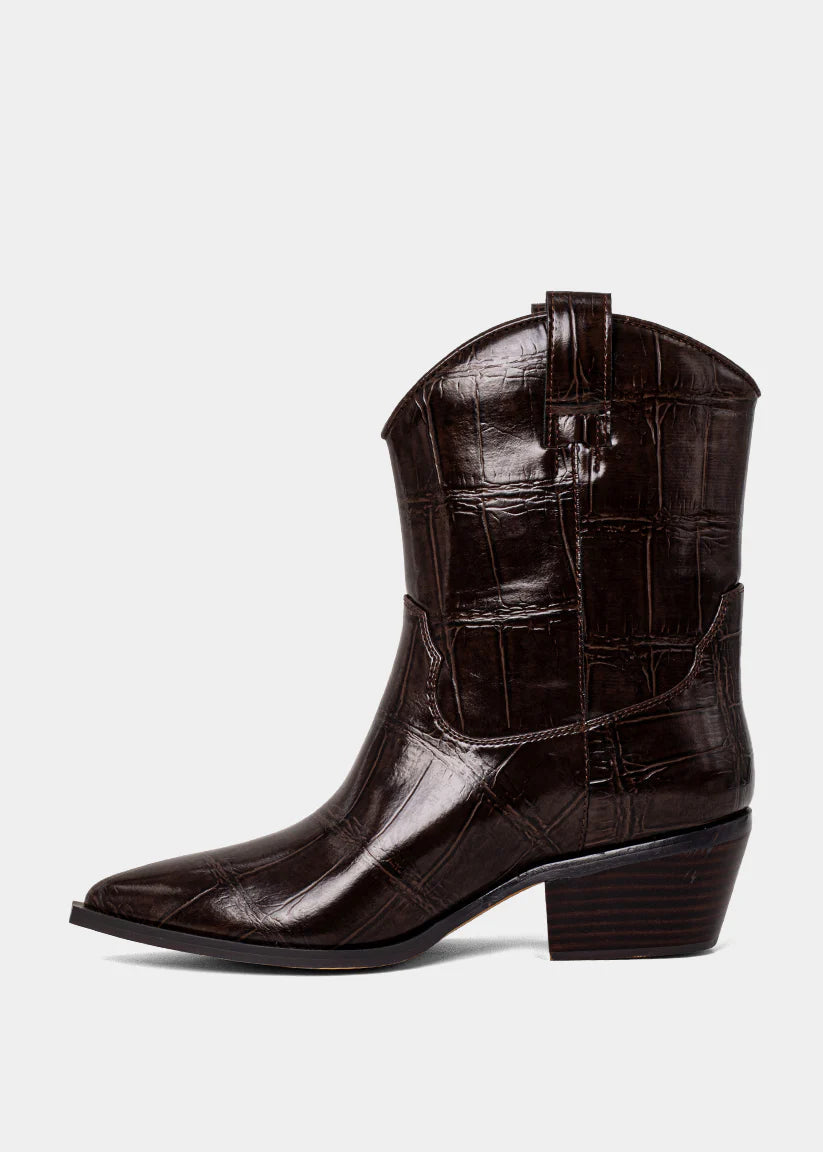 ZouZou Chocolate Croc Pattern Boots