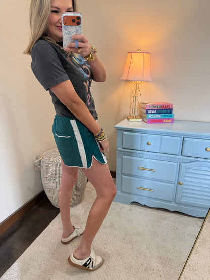 Green & White Elastic Waist Athletic Shorts