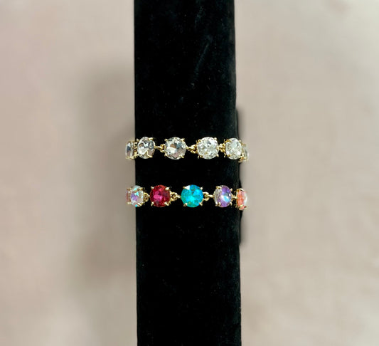 Round Crystal Bracelet (2 colors!)