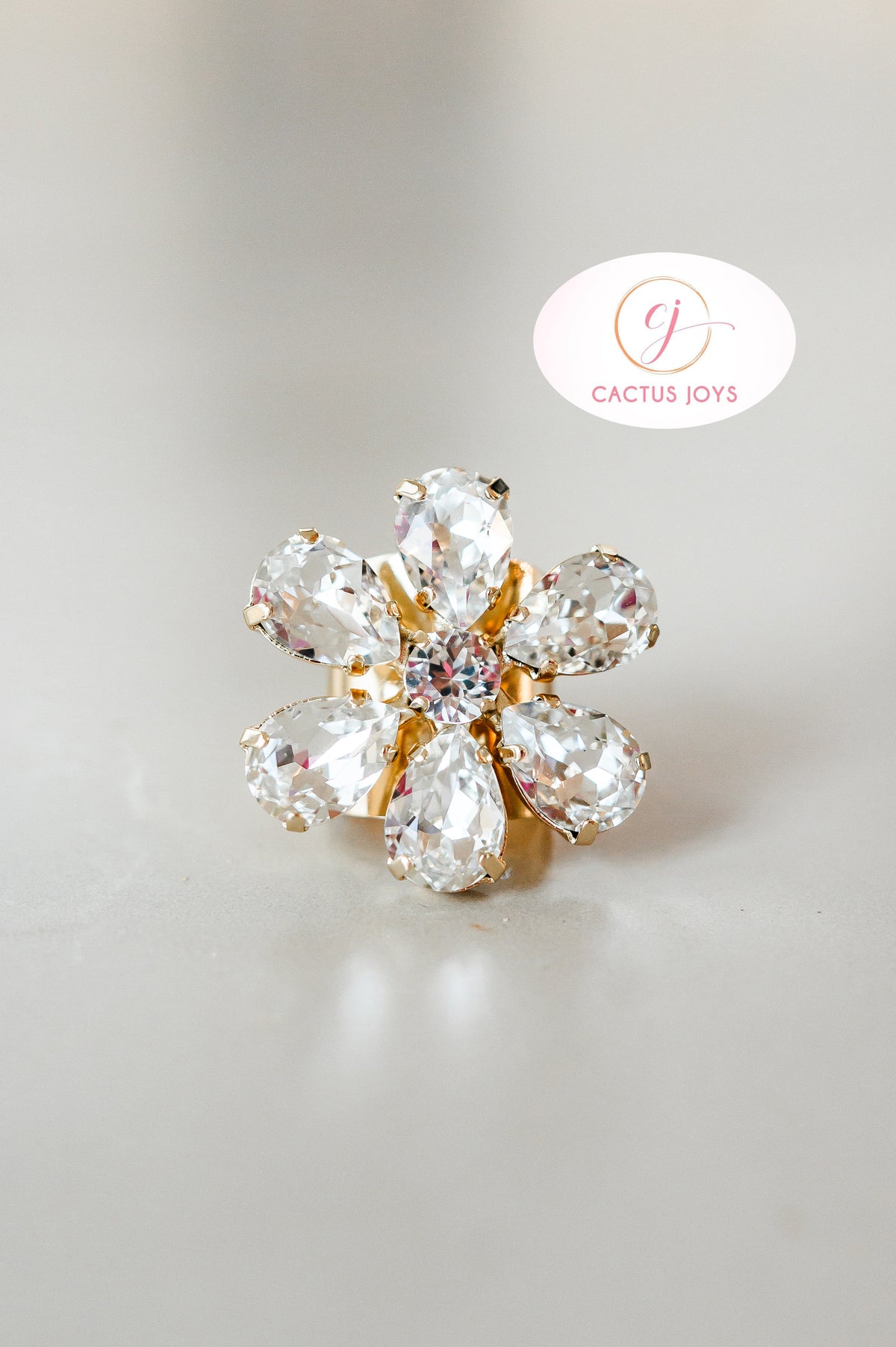 Luxe Adjustable Crystal Ring (2 styles)