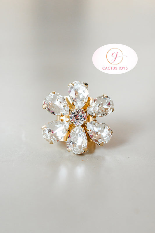 Luxe Adjustable Crystal Ring (2 styles)