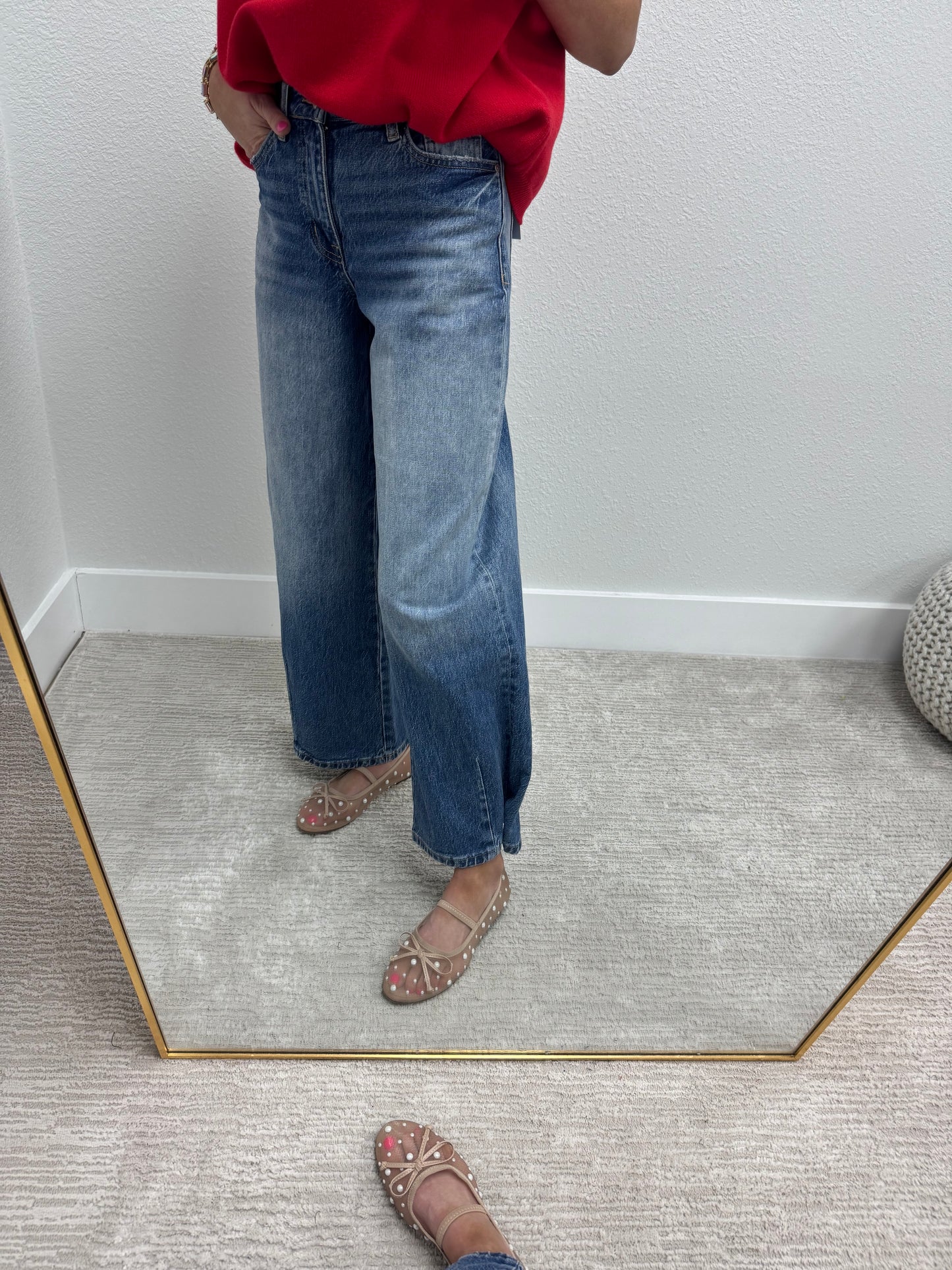 Snap Bottom Medium Wash Balloon Jeans