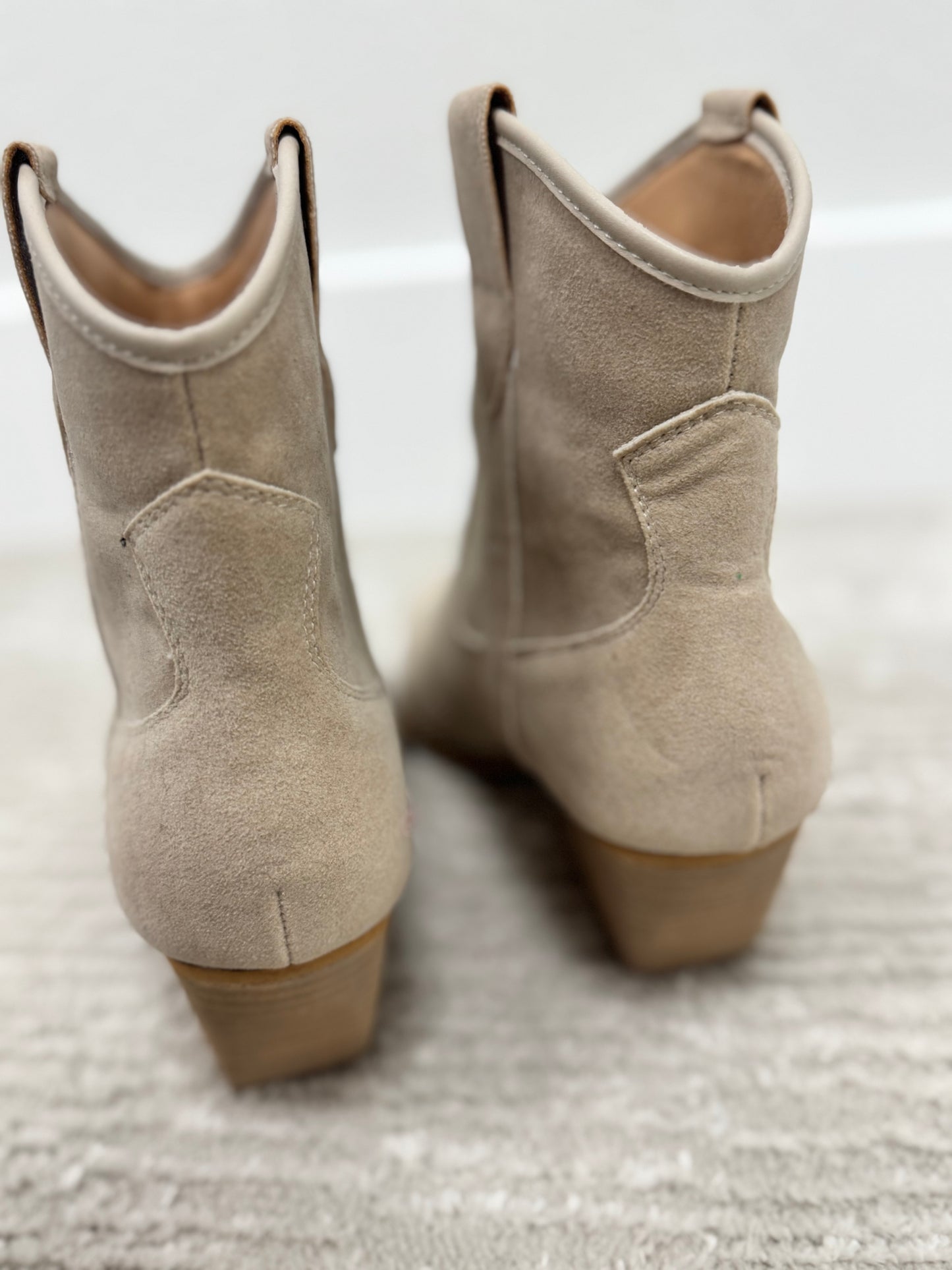 Bone Suede Bootie FS