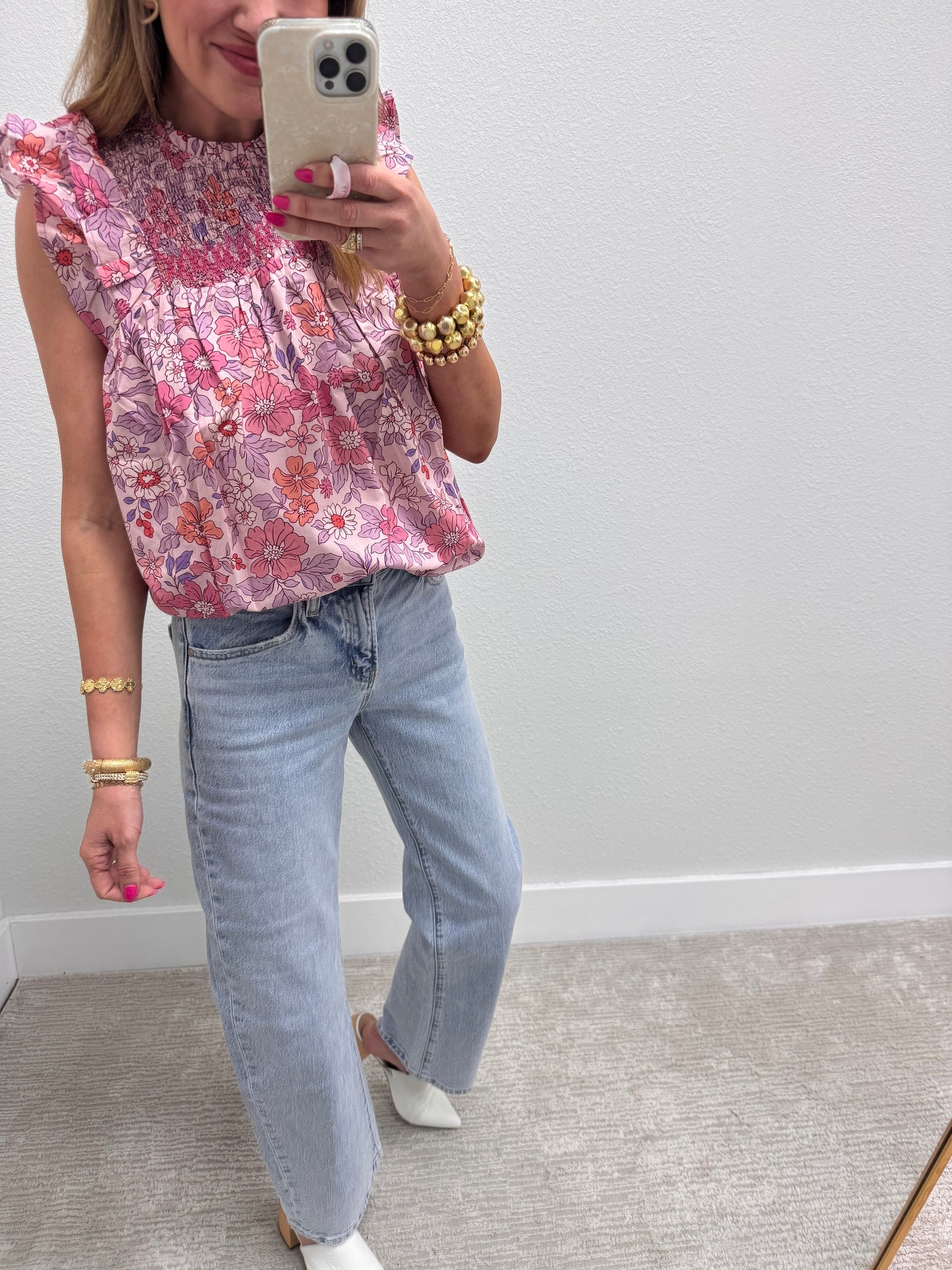 Light Wash Mid Rise Barrel Jeans