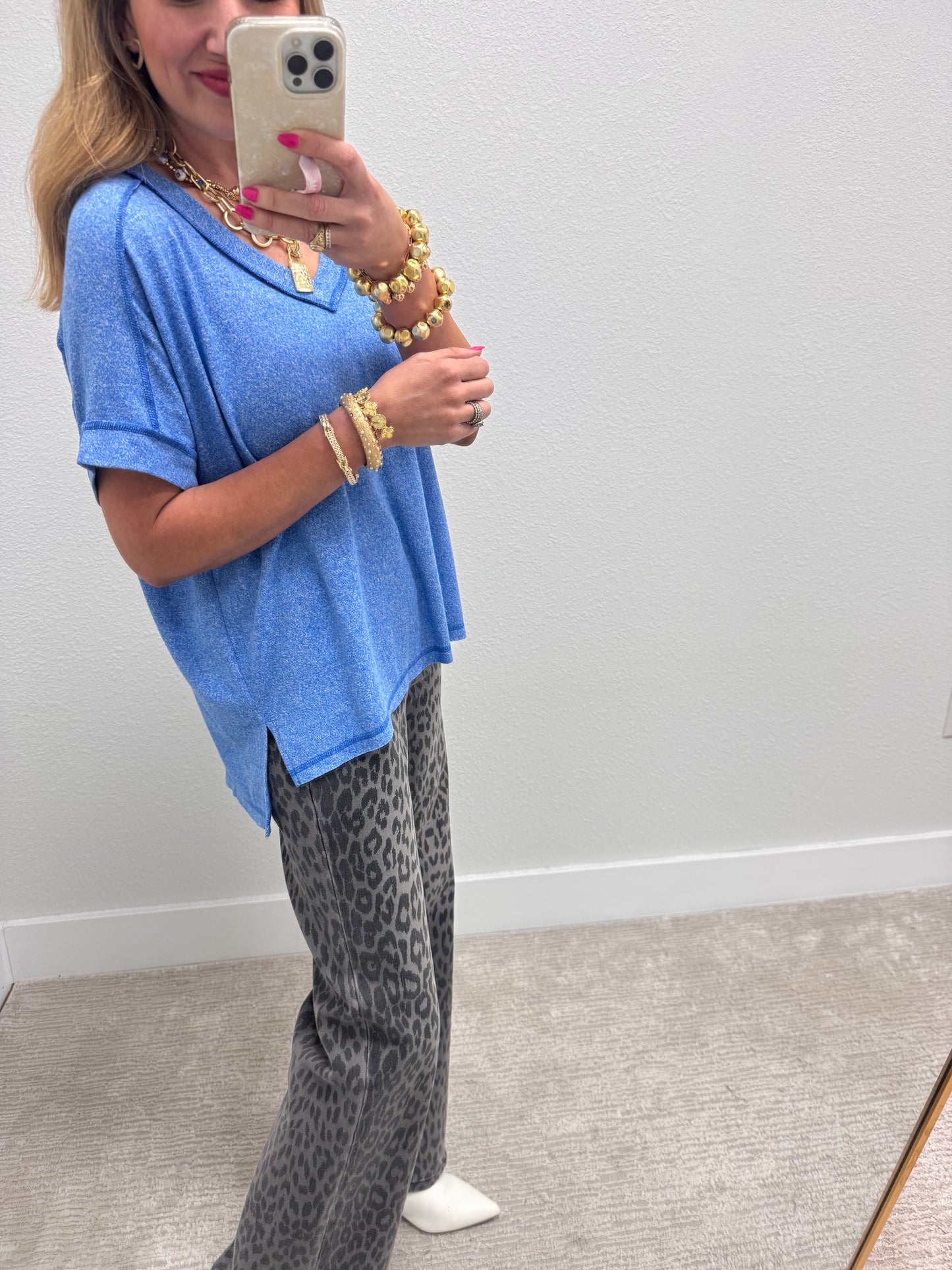 Ocean Blue Melange Hacci V-Neck Hi-Low Tee