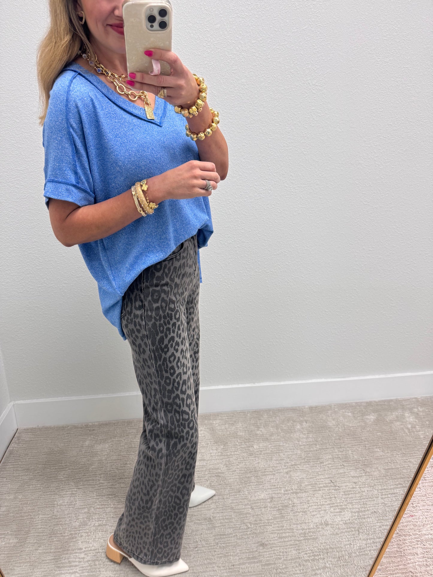 Ocean Blue Melange Hacci V-Neck Hi-Low Tee