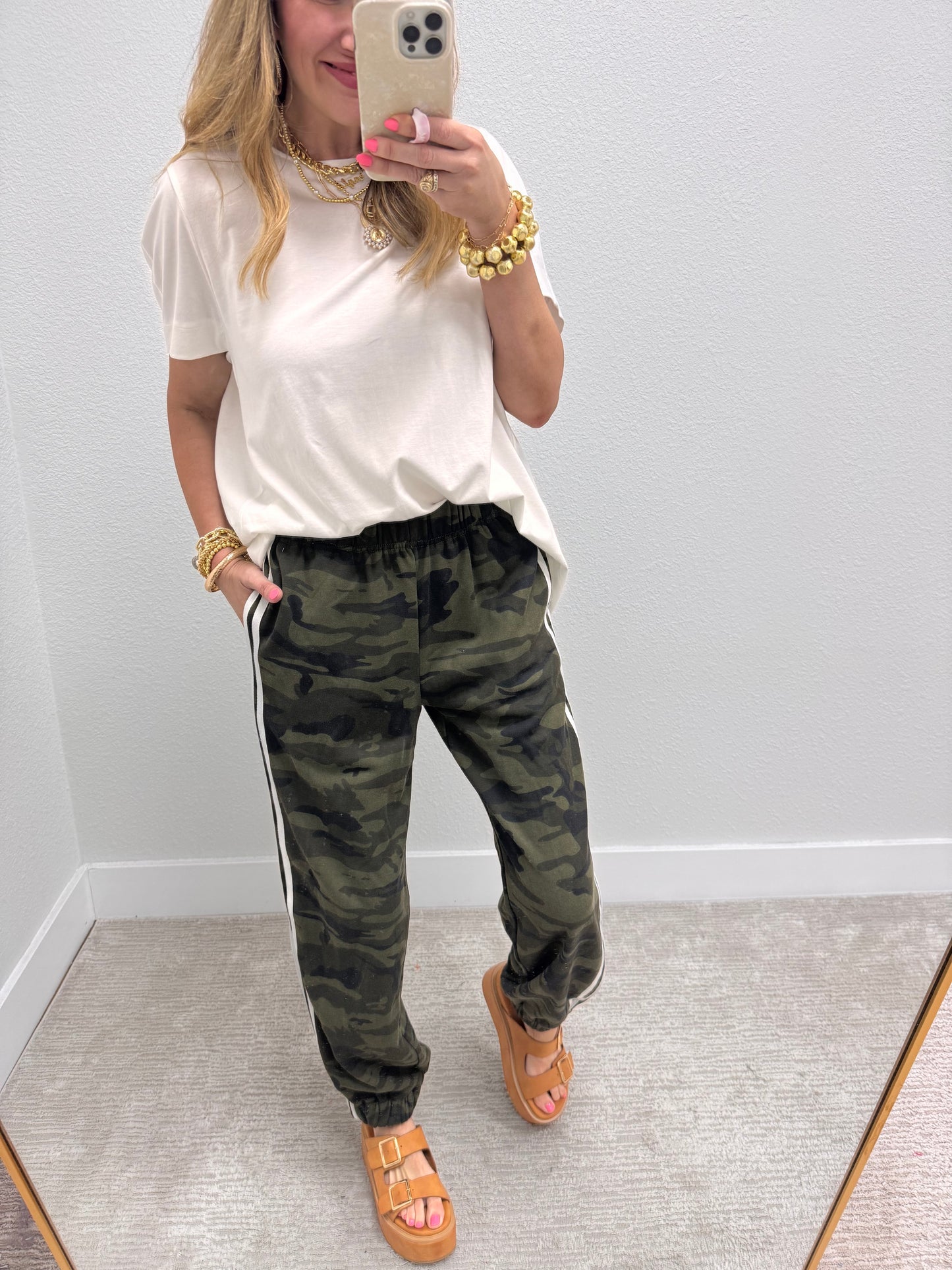 White Open Arm Round Neck Tee