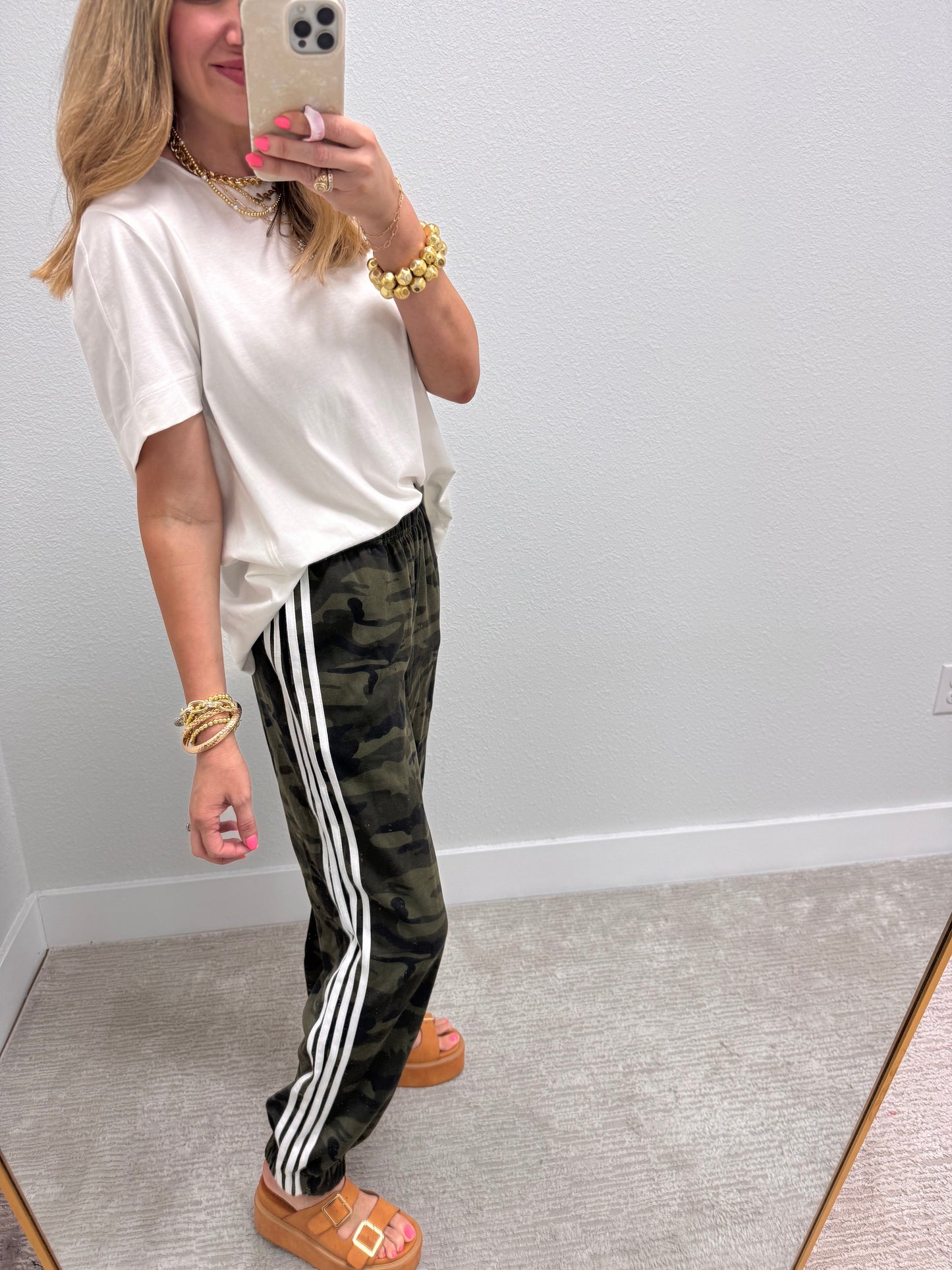 White Open Arm Round Neck Tee