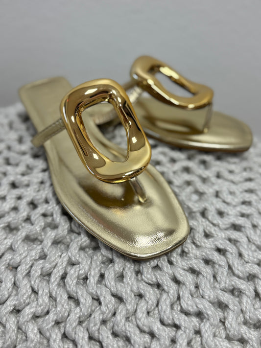 Gold Metal Pendant Sandal FS