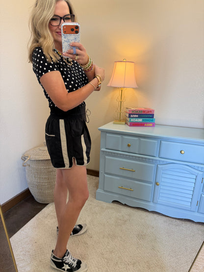 Black & Cream Elastic Waist Athletic Shorts