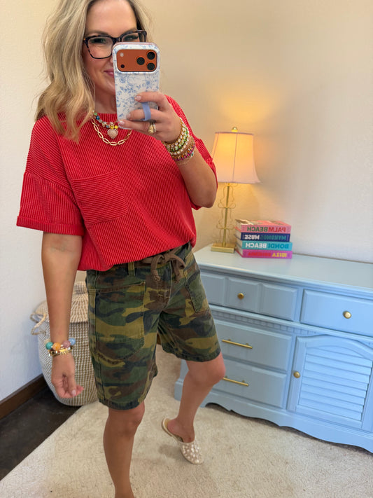 Red Raised Rib Short Sleeve Front Pocket Top