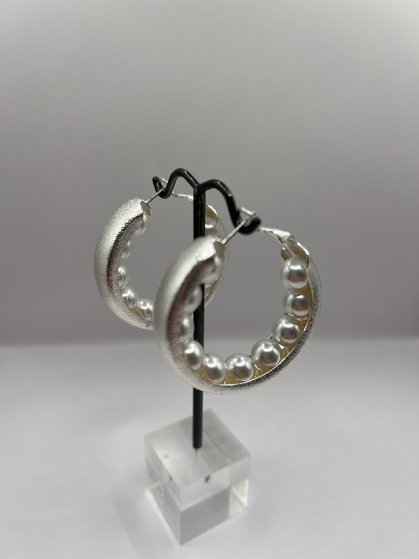 Inside Pearl Hoop (Silver and Gold) FS