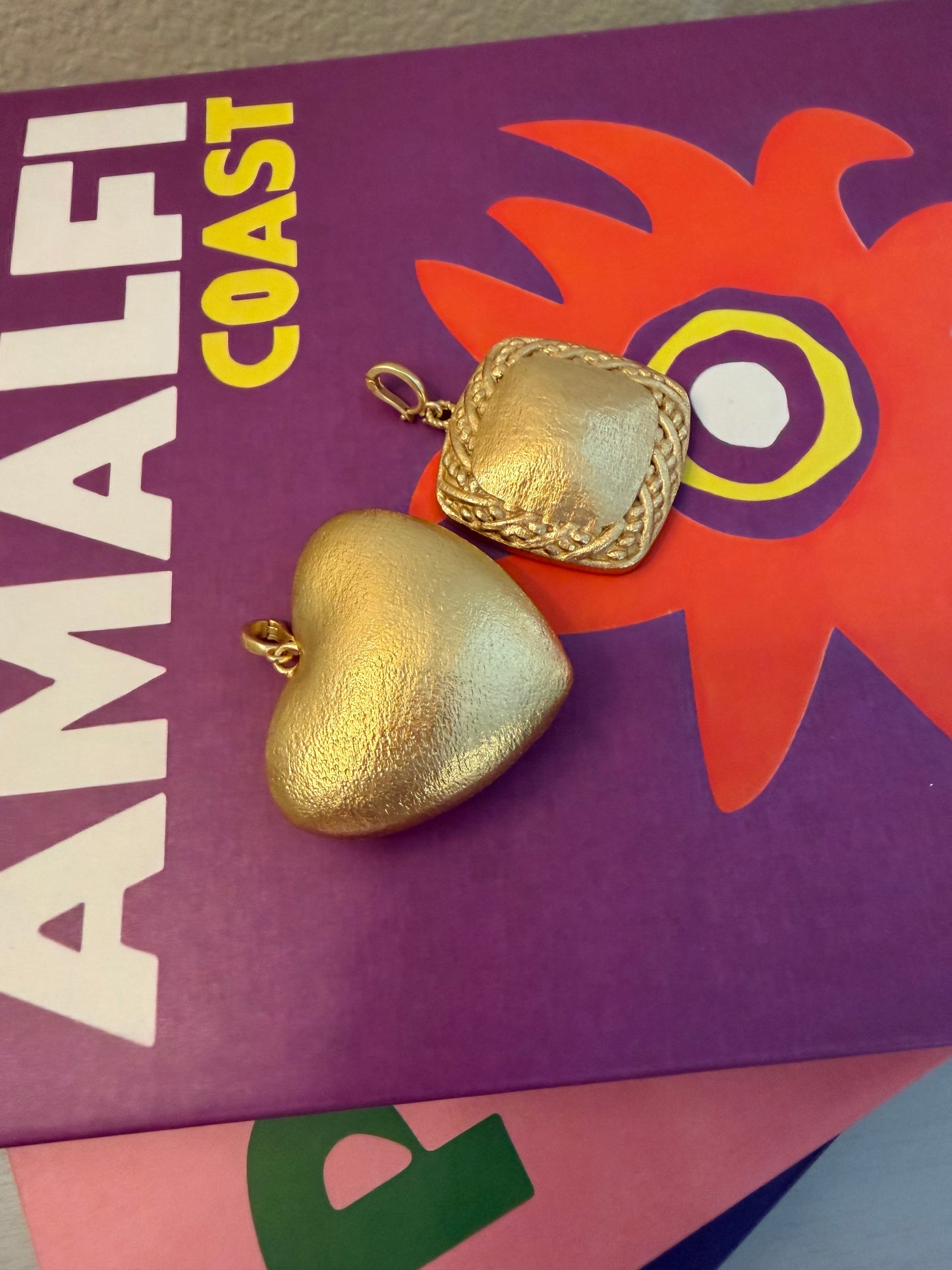 Gold Removable Antique Pendant (2 styles)