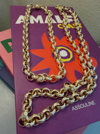 Textured Gold Magnetic Chain