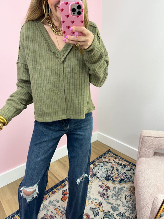 Olive Cable Texture V-neck Long Sleeve