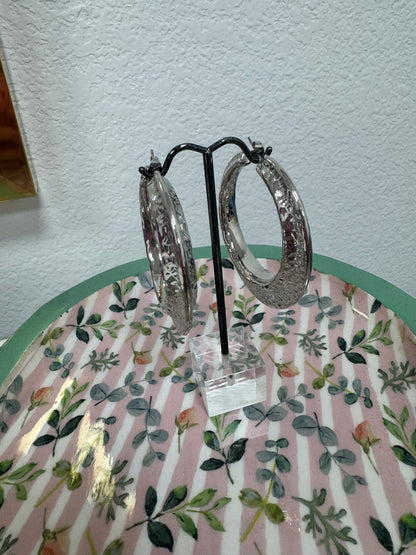 Hollow Textured Hoops (Silver and Gold)