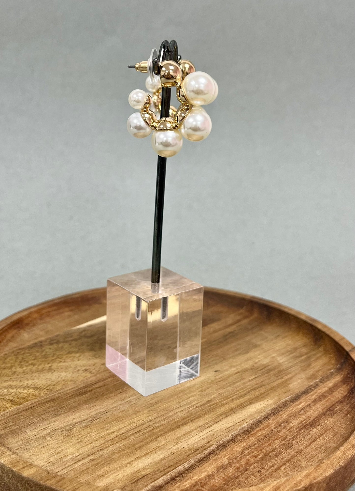 Medium Chunky Pearl Hoops (Silver and Gold)