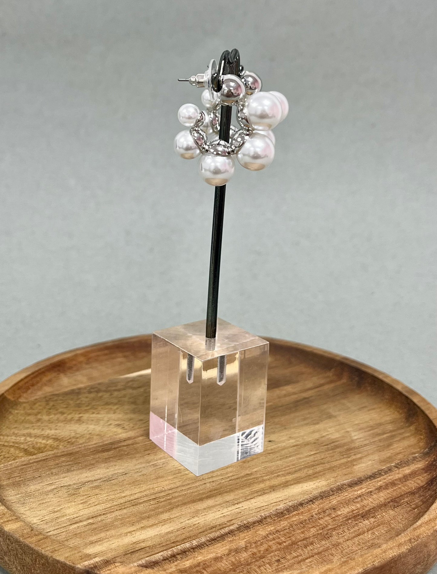 Medium Chunky Pearl Hoops (Silver and Gold)