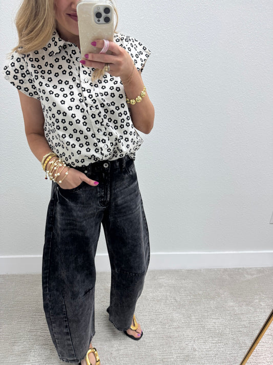 Katia Barrel Leg Black Jeans