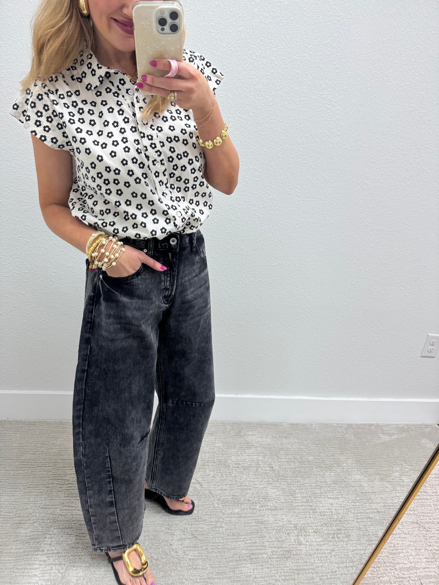 Katia Barrel Leg Black Jeans