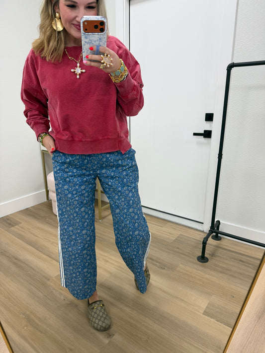 Red Crew Neck Sweatshirt With Raw Hem