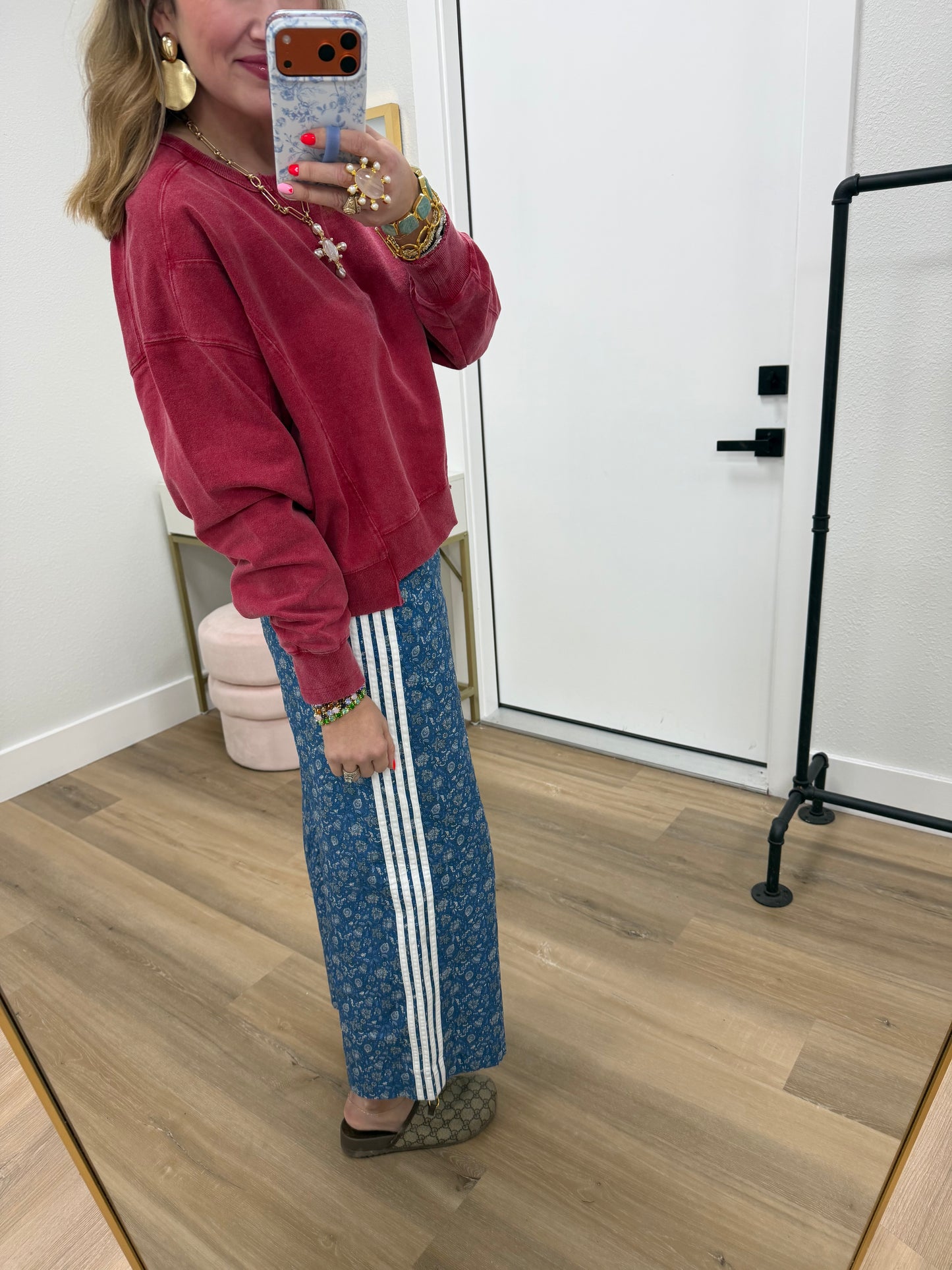 Red Crew Neck Sweatshirt With Raw Hem