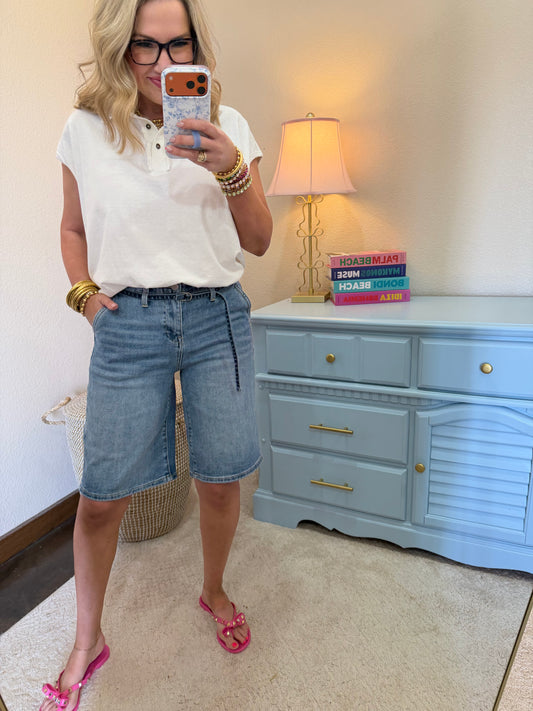 Risen Slouchy Shorts With Waist Belt