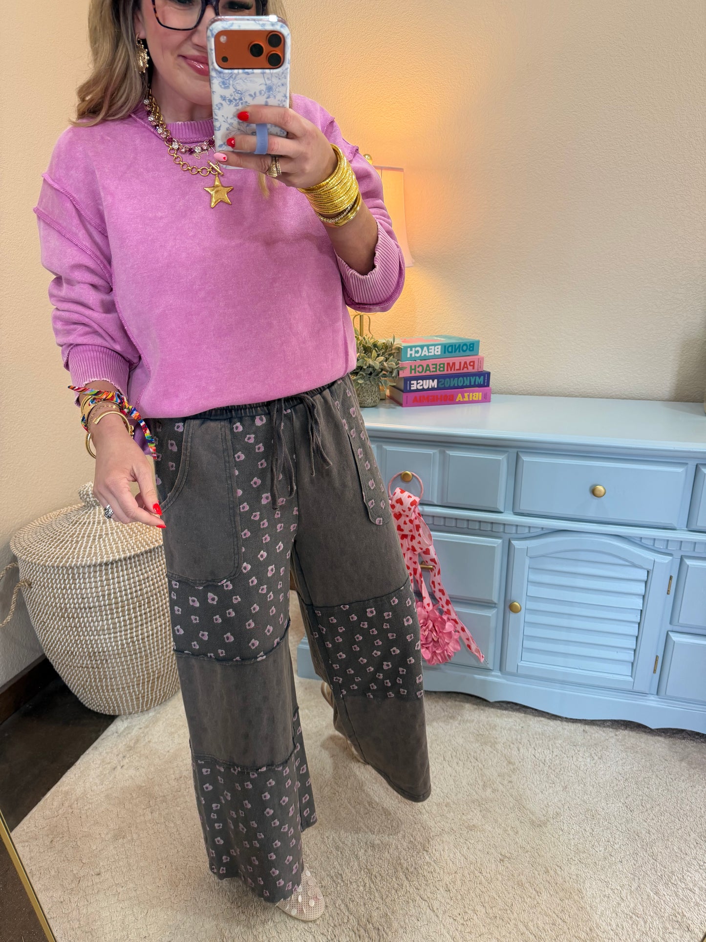 Mauve Acid Wash Exposed-seam Fleece Sweatshirt