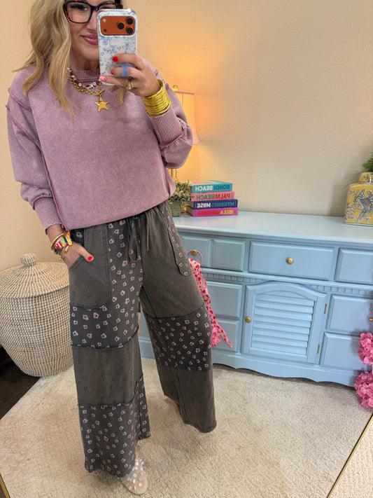 Light Plum Acid Wash Exposed-seam Fleece Sweatshirt