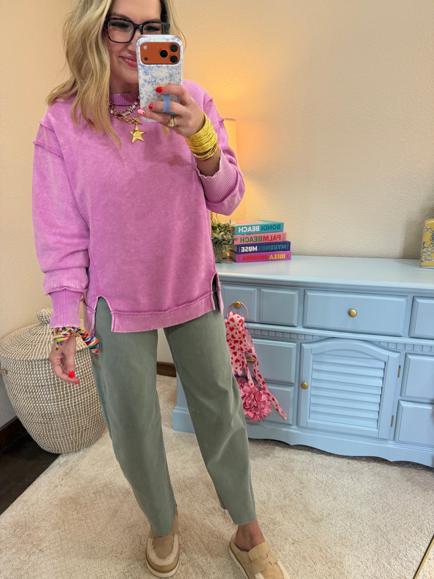 Mauve Acid Wash Exposed-seam Fleece Sweatshirt