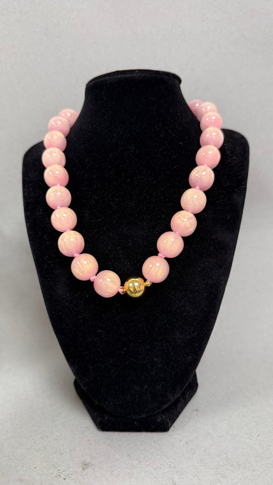 Colored Bead Magnetic Necklace- 6 Colors