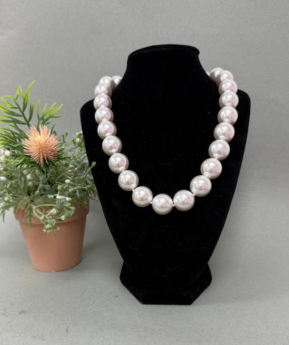 Large Magnetic Pearl Necklace