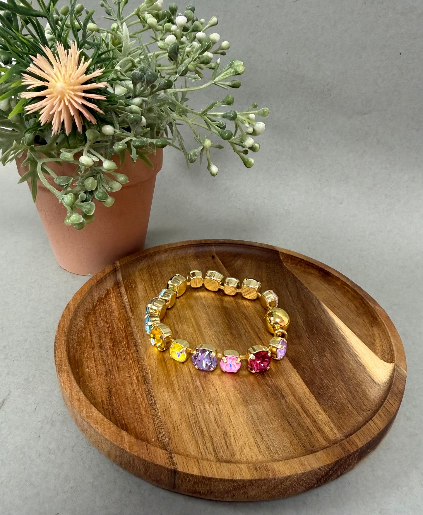 Luxe Crystal Magnetic Bracelet