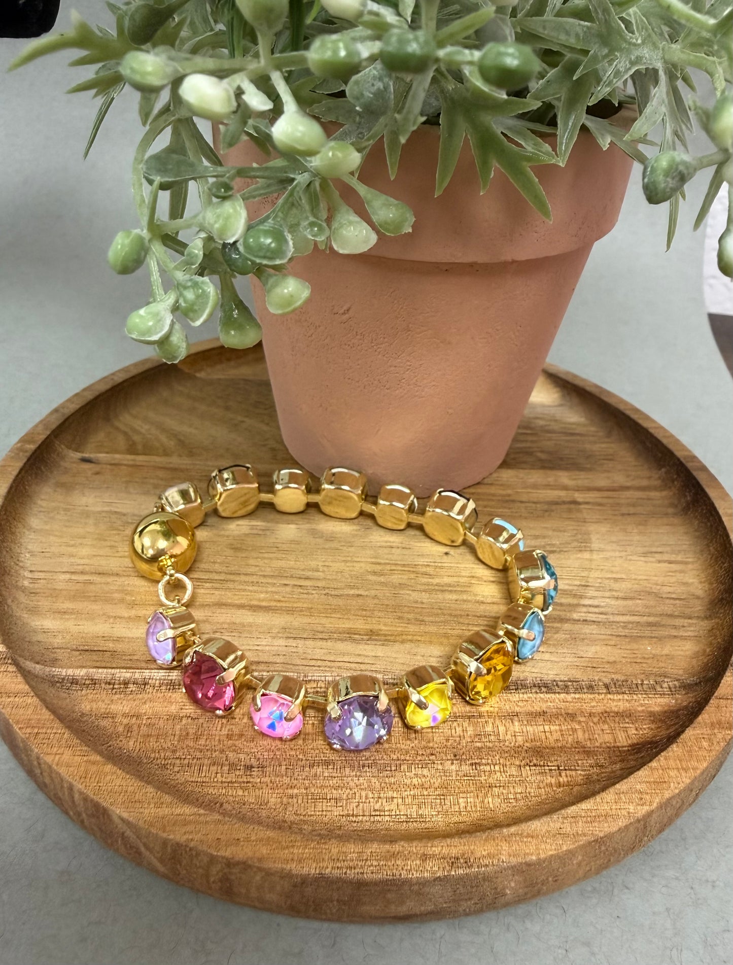 Luxe Crystal Magnetic Bracelet
