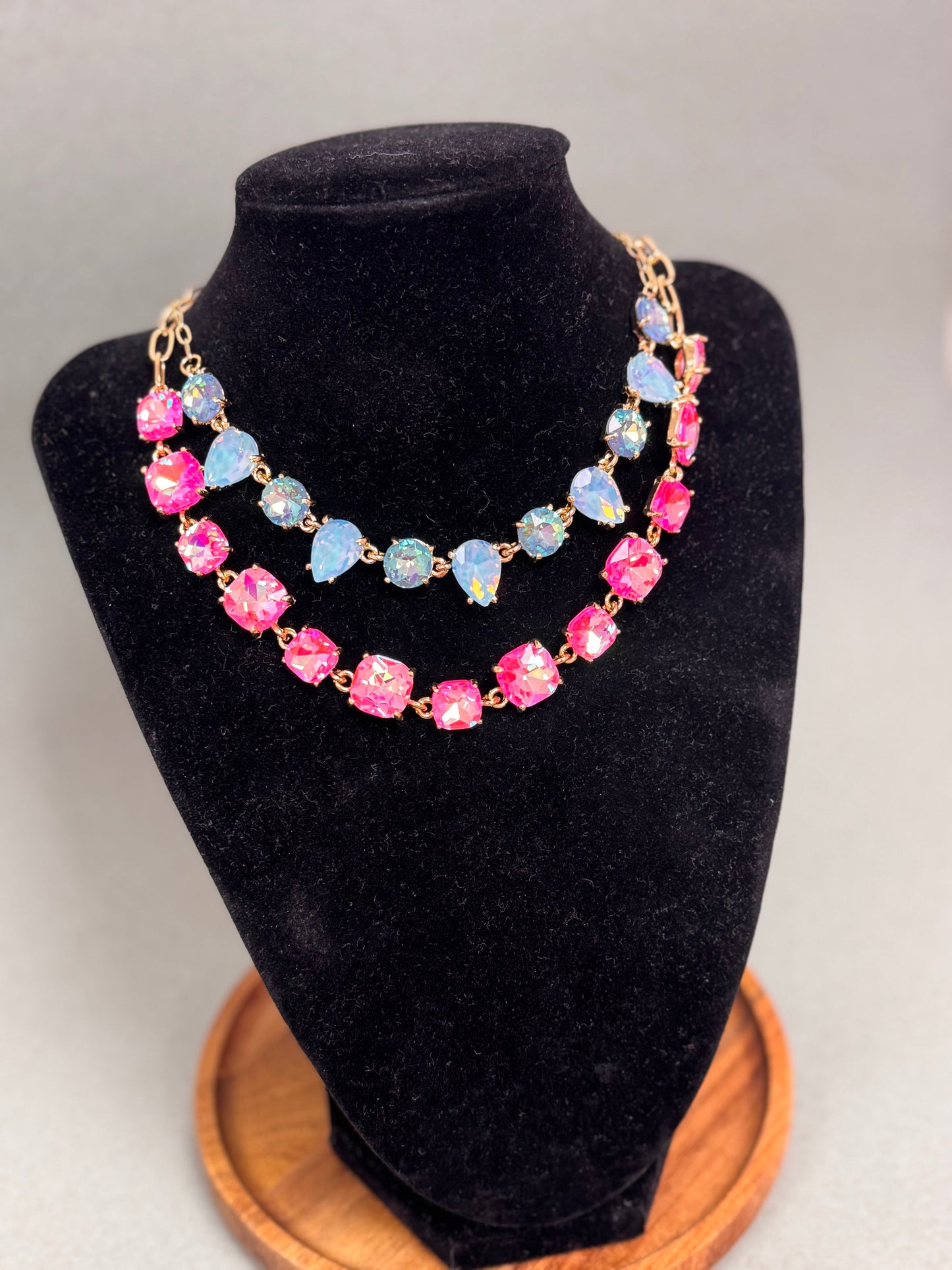 Colored Crystal Necklace (2 Colors)
